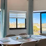 Apartment Spaciously Cosy 3bd In - Yacht Marina & Valletta Views Ta Xbiex
