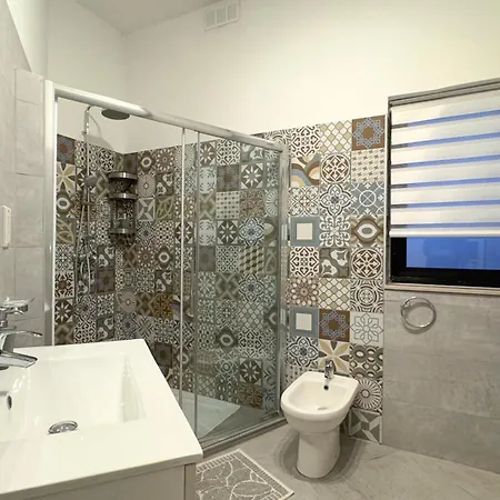 Spaciously Cosy 3bd In - Yacht Marina & Valletta Views Lejlighed Ta Xbiex