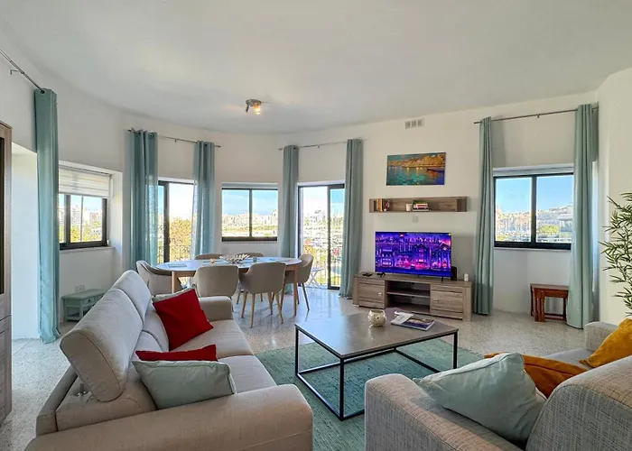 Apartment Spaciously Cosy 3bd In - Yacht Marina & Valletta Views Ta Xbiex